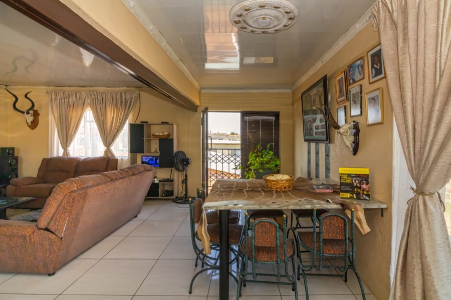 4 Bedroom Property for Sale in Maokeng Free State
